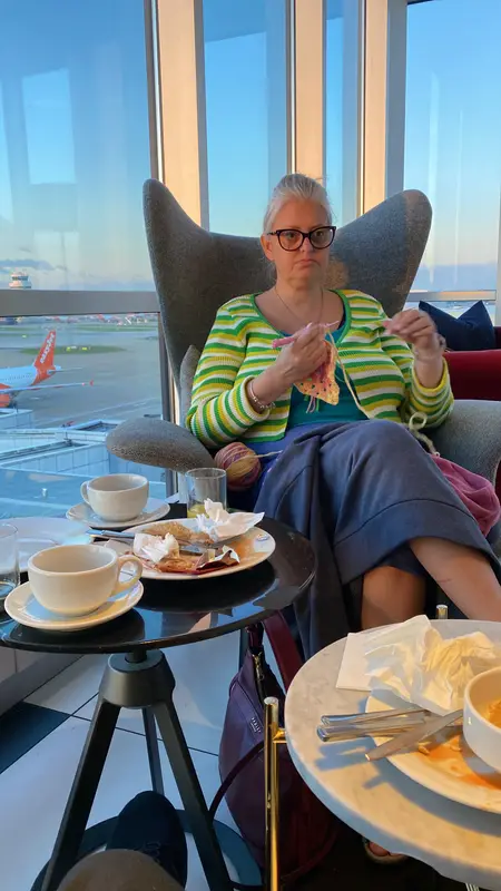 October 2022
